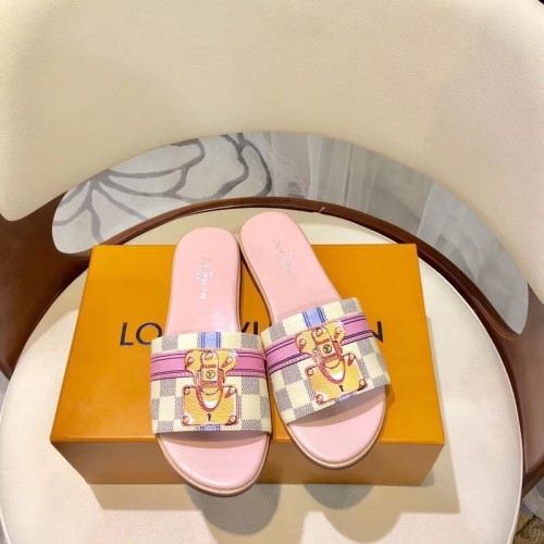 Louis Vuitton Flat 011